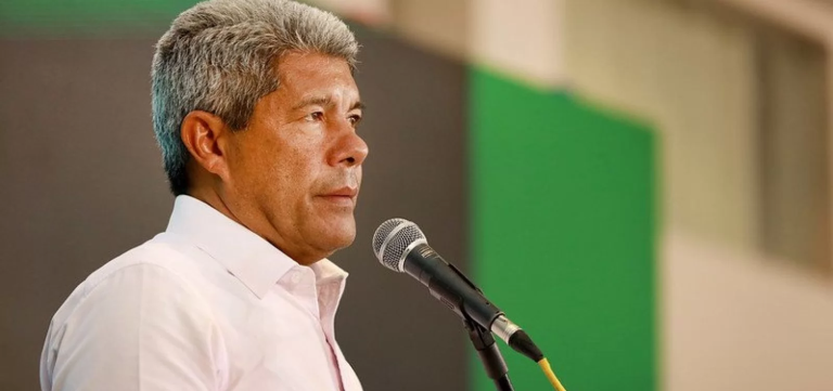 156638governador-jeronimo-rodrigues-decreta-tres-dias-de-luto-apos-massacre-em-escola-no-interior-do-estado-3